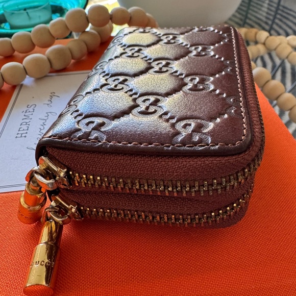 🌟SALE🌟GUCCI Guccisima Brown Leather Compact Wallet/Key Case. EXCELLENT condition - Picture 5 of 14